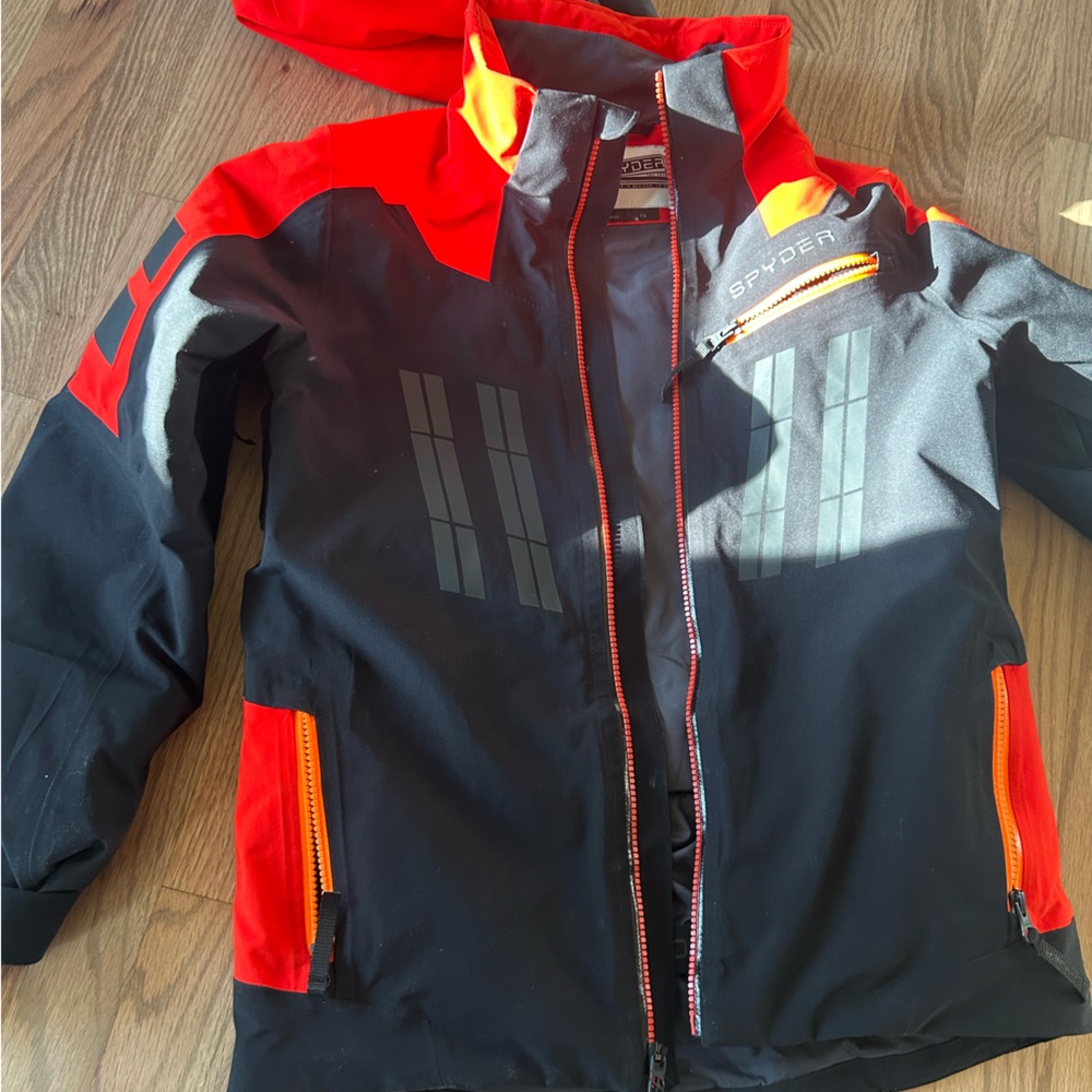 Spyder Turner Insulated Winter Jacket, Boys 14, Black/Red, Ski Snowboard,